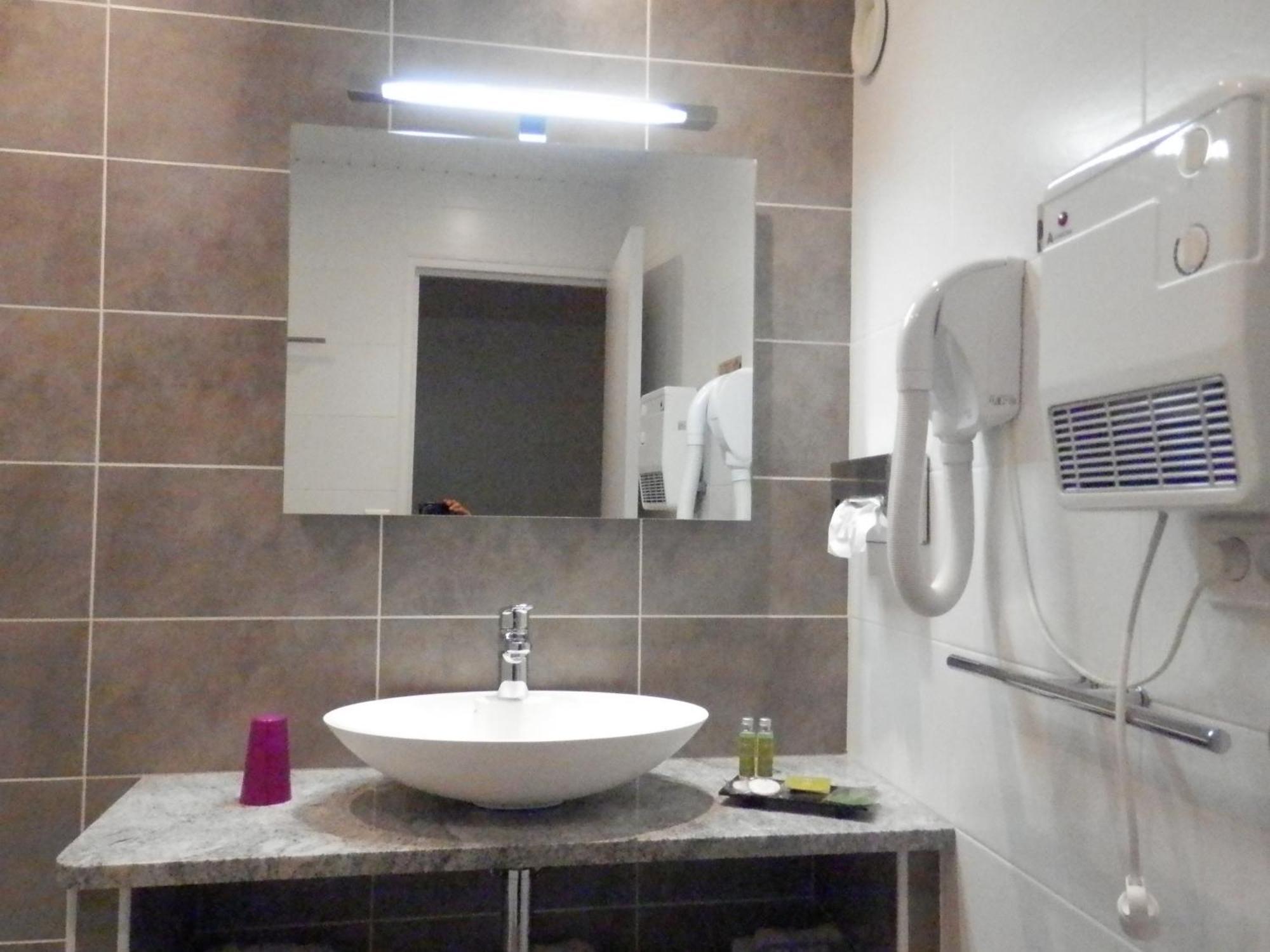 Bristol Logis Cit'Hotel Perigueux Centre חדר תמונה
